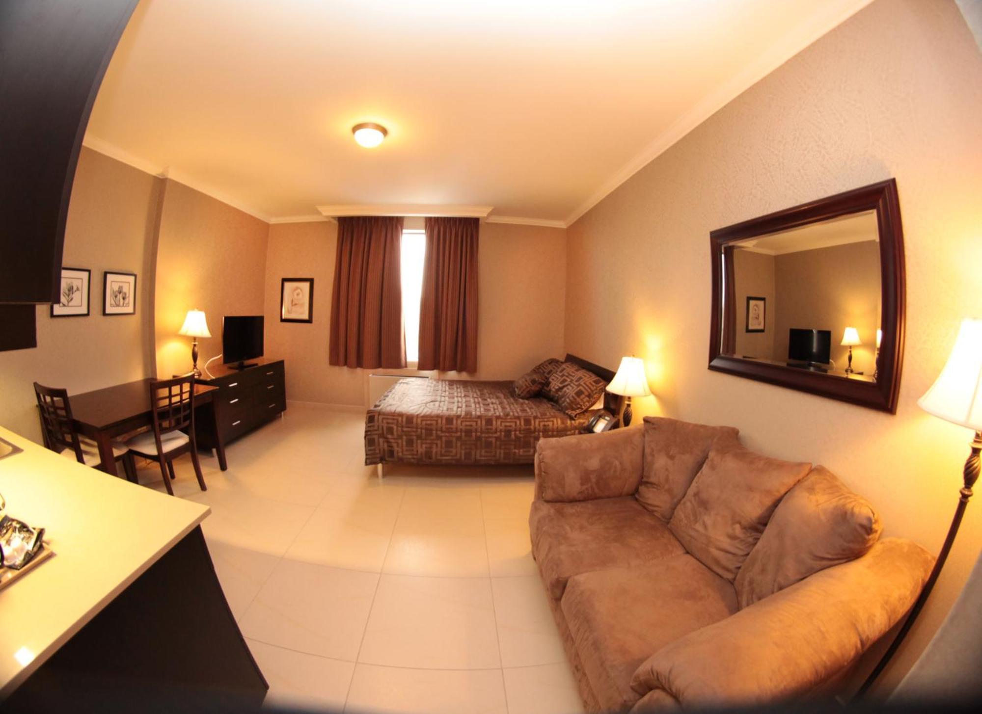 Montecassino Hotel & Event Centre Торонто Экстерьер фото