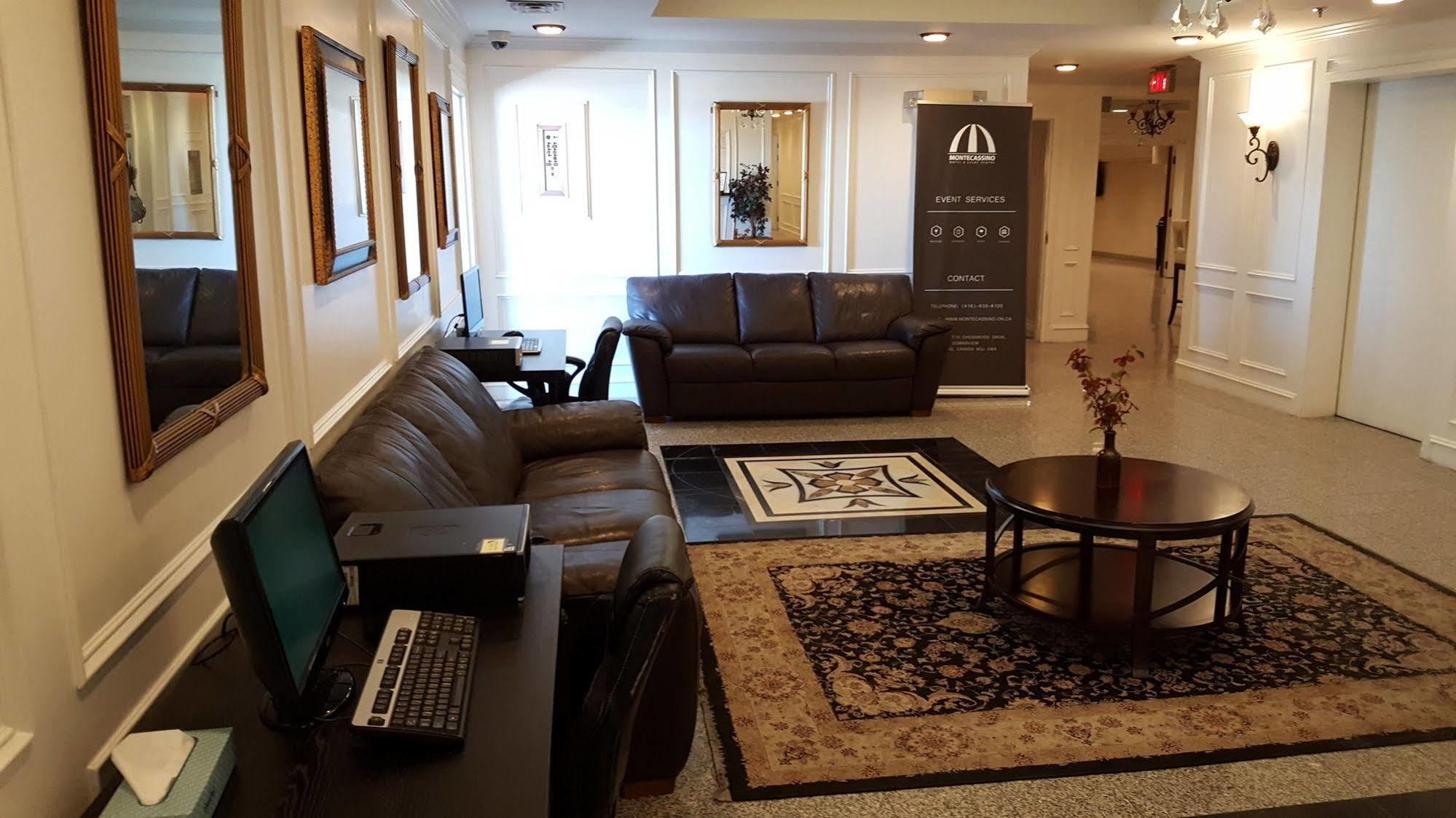 Montecassino Hotel & Event Centre Торонто Экстерьер фото